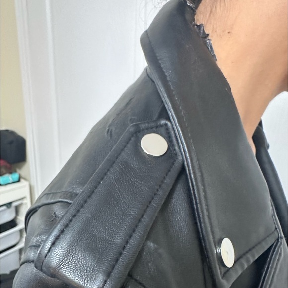 Zara Basic Leather Jacket - Picture 3 of 6